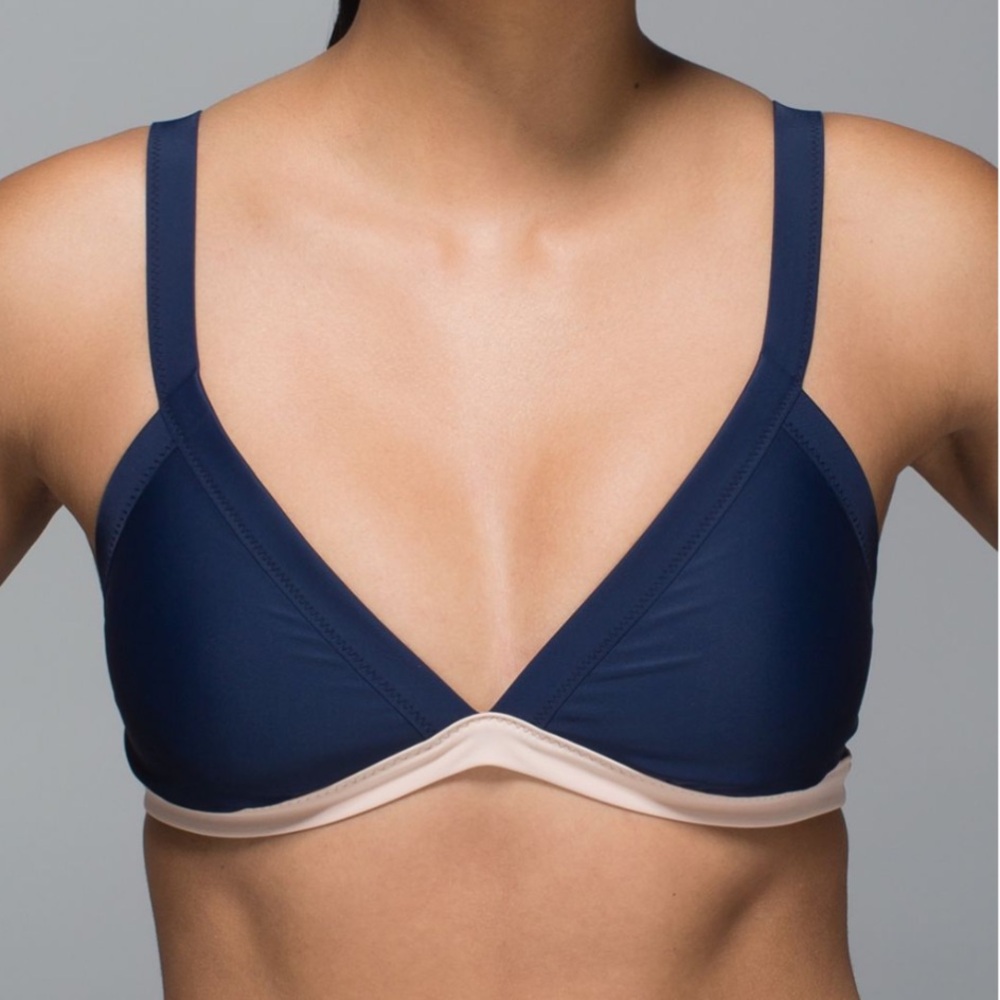 Lululemon Water: Surf To Sand Booster Top Bikini 
Naval Blue / Naked Size 10
